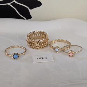 💍 Gold Tone Ring Set Size 6 – 4 Pieces Pastel Stone & Textured Bands NWOT